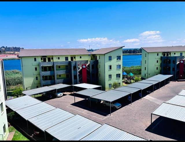 2 BEDROOM APARTMENT FOR SALE IN FLEURHOF
